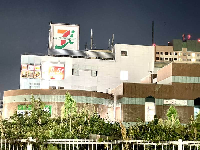 イトーヨーカドー南大沢店の屋上看板工事前の写真(2025年5月14日撮影)