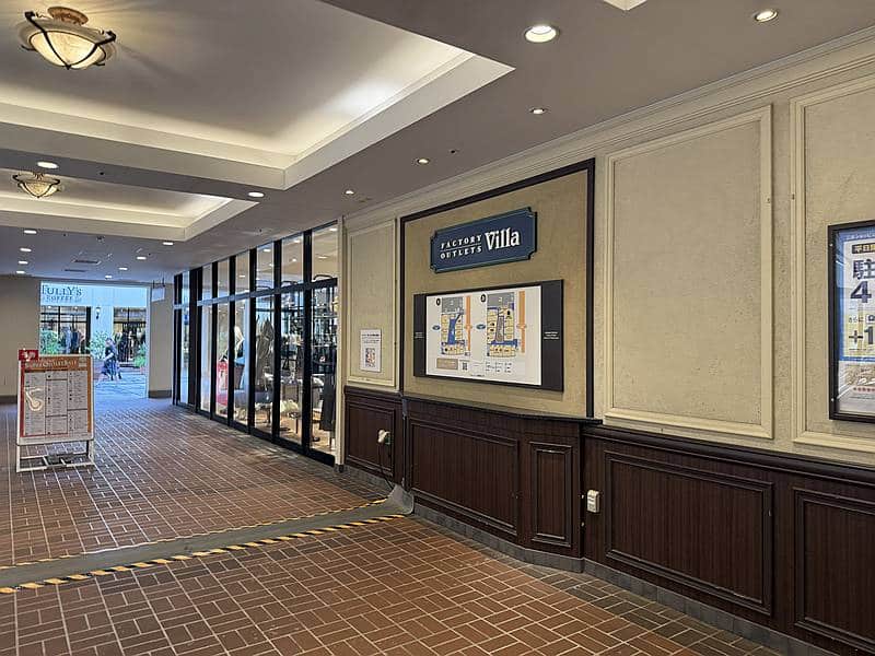 三井アウトレットパーク多摩南大沢の期間限定のポップアップショップ出店場所のファクトリーアウトレッツVilla1階